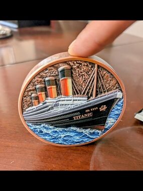 Titanic High Relief 1kg Copper Coin Limited Edition